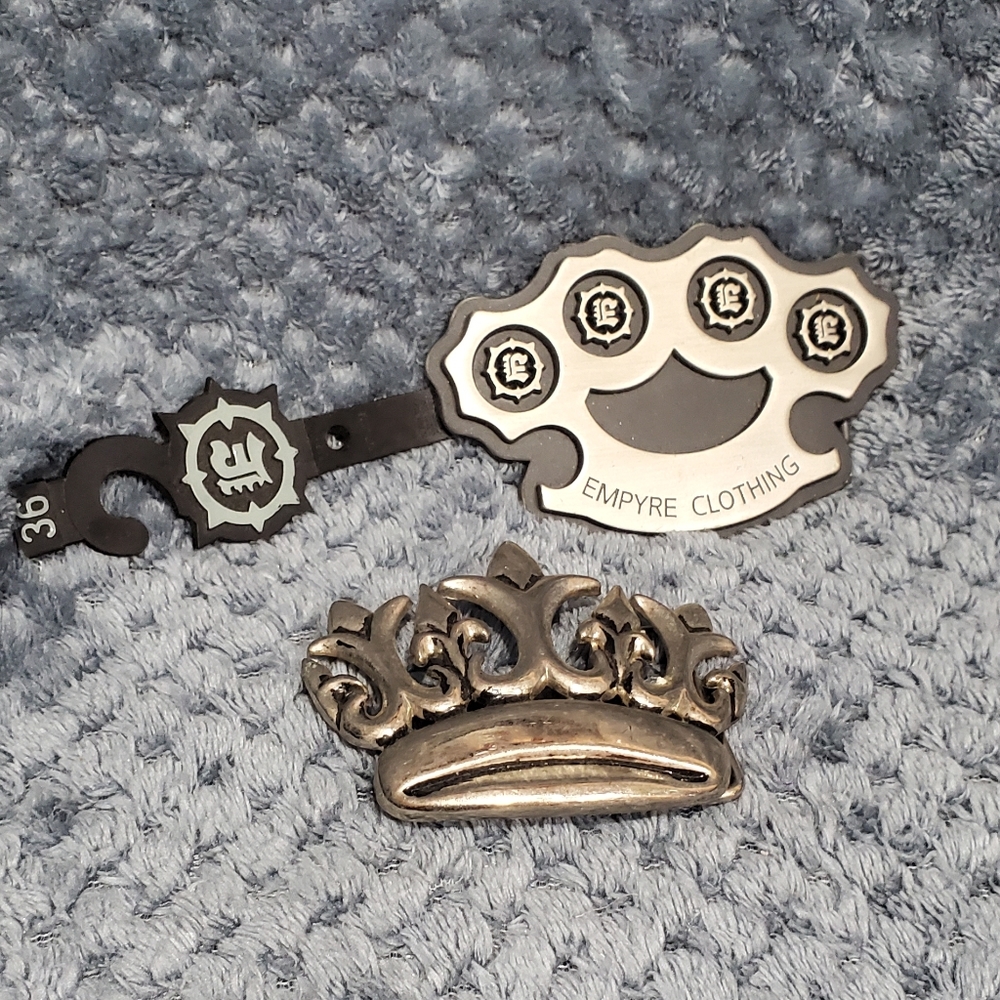 Lot of 2 belt buckles